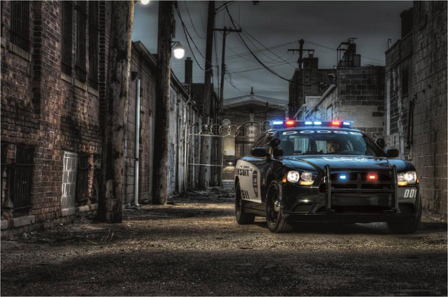  Dodge Charger Pursuit Police 2010 года  (фото 45 из 50)